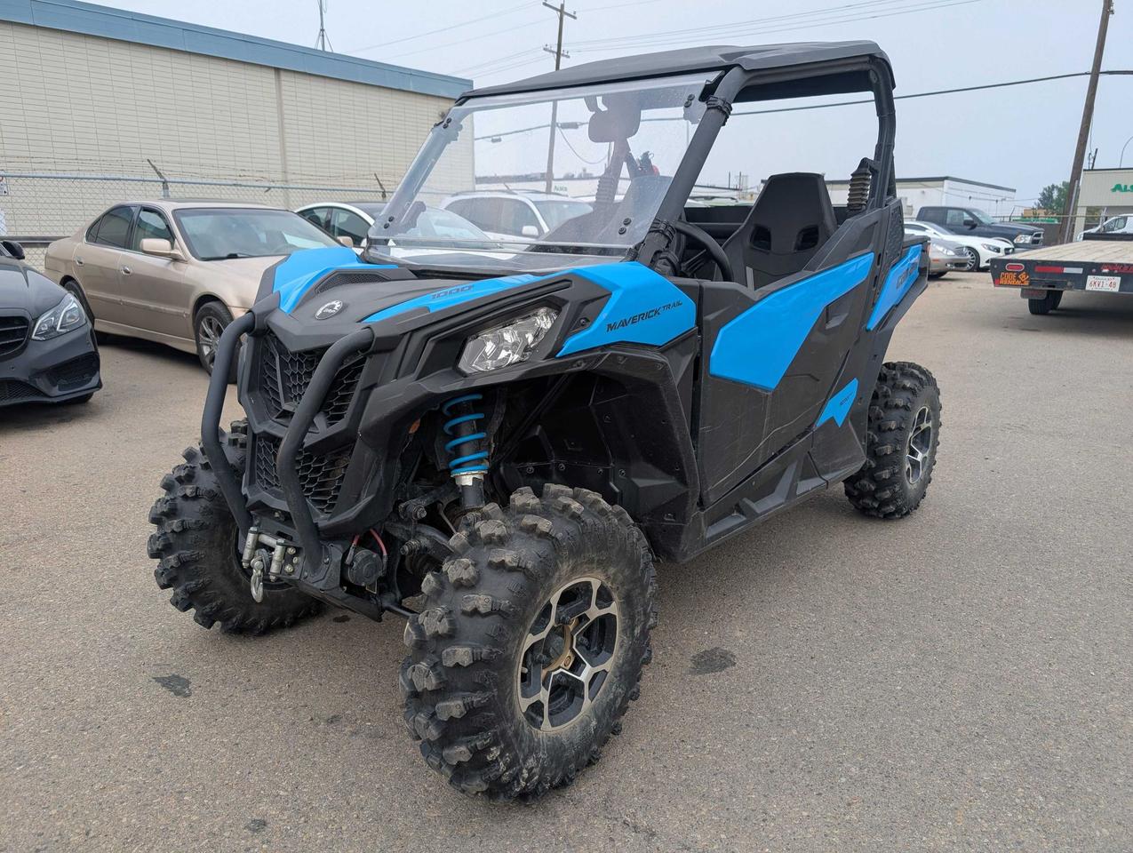 <p data-start=162 data-end=254><strong>2022 Can-Am Maverick Trail 1000 DPS &ndash; Built for Tight Trails, Powered for Big Adventures</strong></p><p data-start=162 data-end=254>&nbsp;</p><p data-start=256 data-end=583>The 2022 Can-Am Maverick Trail 1000 DPS is engineered to take you farther with confidence, control, and comfort. Designed to conquer narrow trails without compromising performance, this 50-inch-wide side-by-side is powered by a punchy 75 HP Rotax V-Twin engine, delivering smooth, responsive power through every twist and turn.</p><p data-start=256 data-end=583>&nbsp;</p><p data-start=585 data-end=941>Purpose-built for precision trail riding, the Maverick Trail 1000 DPS features Dynamic Power Steering (DPS) for effortless handling in technical terrain, along with Can-Am&rsquo;s advanced suspension setup for a stable, planted ride. Its agile chassis, optimized for balance and rider input, gives you the freedom to explore where wider machines simply cant go.</p><p data-start=585 data-end=941>&nbsp;</p><p data-start=943 data-end=1252>With a rugged CVT transmission, selectable 2WD/4WD with Visco-Lok auto-locking front differential, and 26&rdquo; Carlisle ACT tires on 12&rdquo; steel wheels, the Maverick Trail grips confidently through rocks, roots, and ruts. The reinforced frame and integrated skid plates keep you protected when the trail gets rough.</p><p data-start=943 data-end=1252>&nbsp;</p><p data-start=1254 data-end=1603>Inside, youll find a surprisingly spacious cockpit with adjustable seats and steering, intuitive controls, and ample storage, including a rear cargo bed and glove box. With trail-ready features like half doors, a digital display, and a customizable accessory-ready platform, it&rsquo;s built for riders who want to go farther&mdash;without sacrificing agility.</p><p data-start=166 data-end=502>&nbsp;</p><p data-start=1605 data-end=1793>Contact us today for more details on financing, trade-in options, and delivery across Canada. The 2022 Can-Am Maverick Trail 1000 DPS&mdash;carve through the wild, own every narrow path.</p>