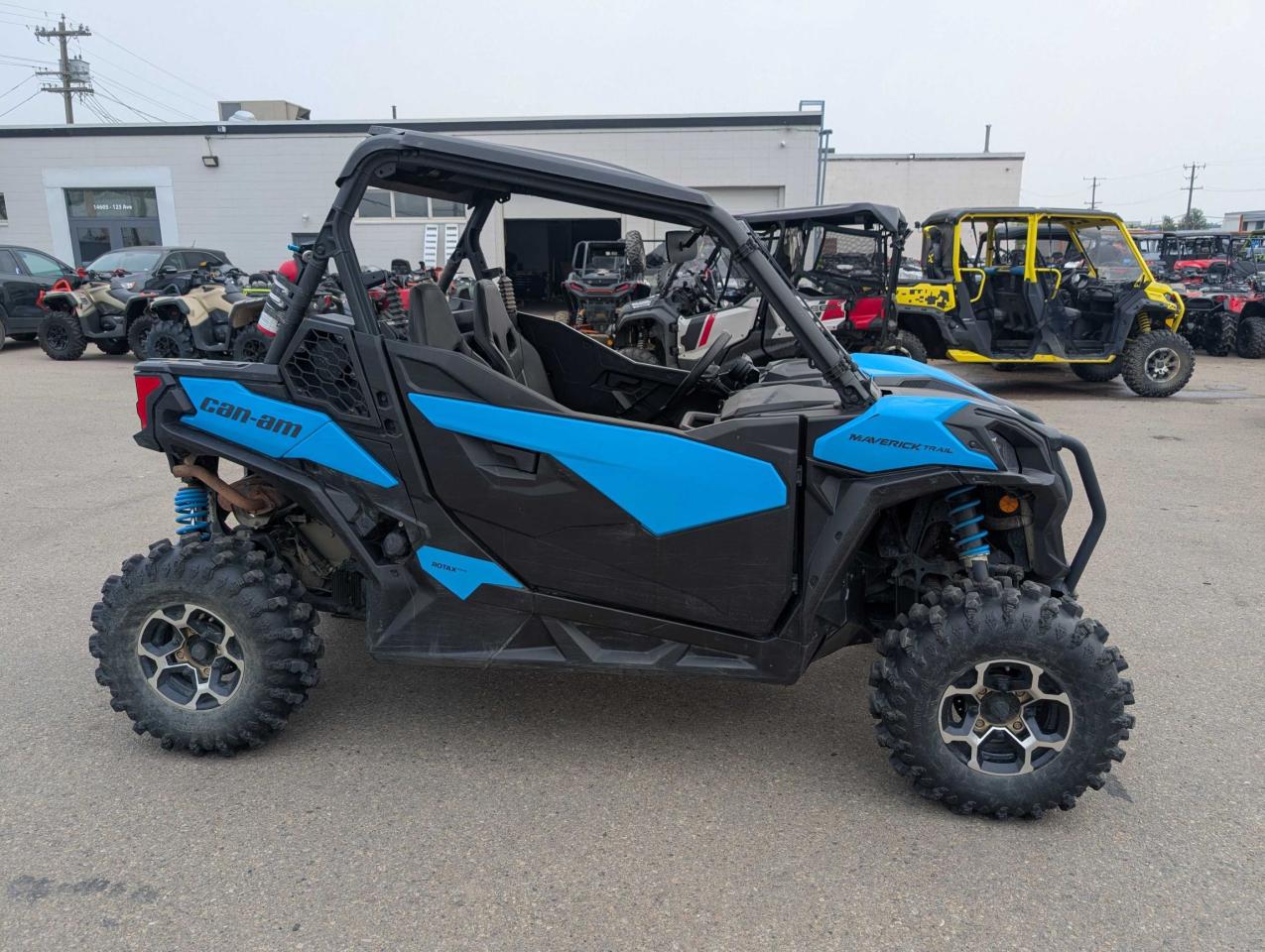 2022 Can-Am MAVERICK 1000 TRAIL DPS - Photo #2