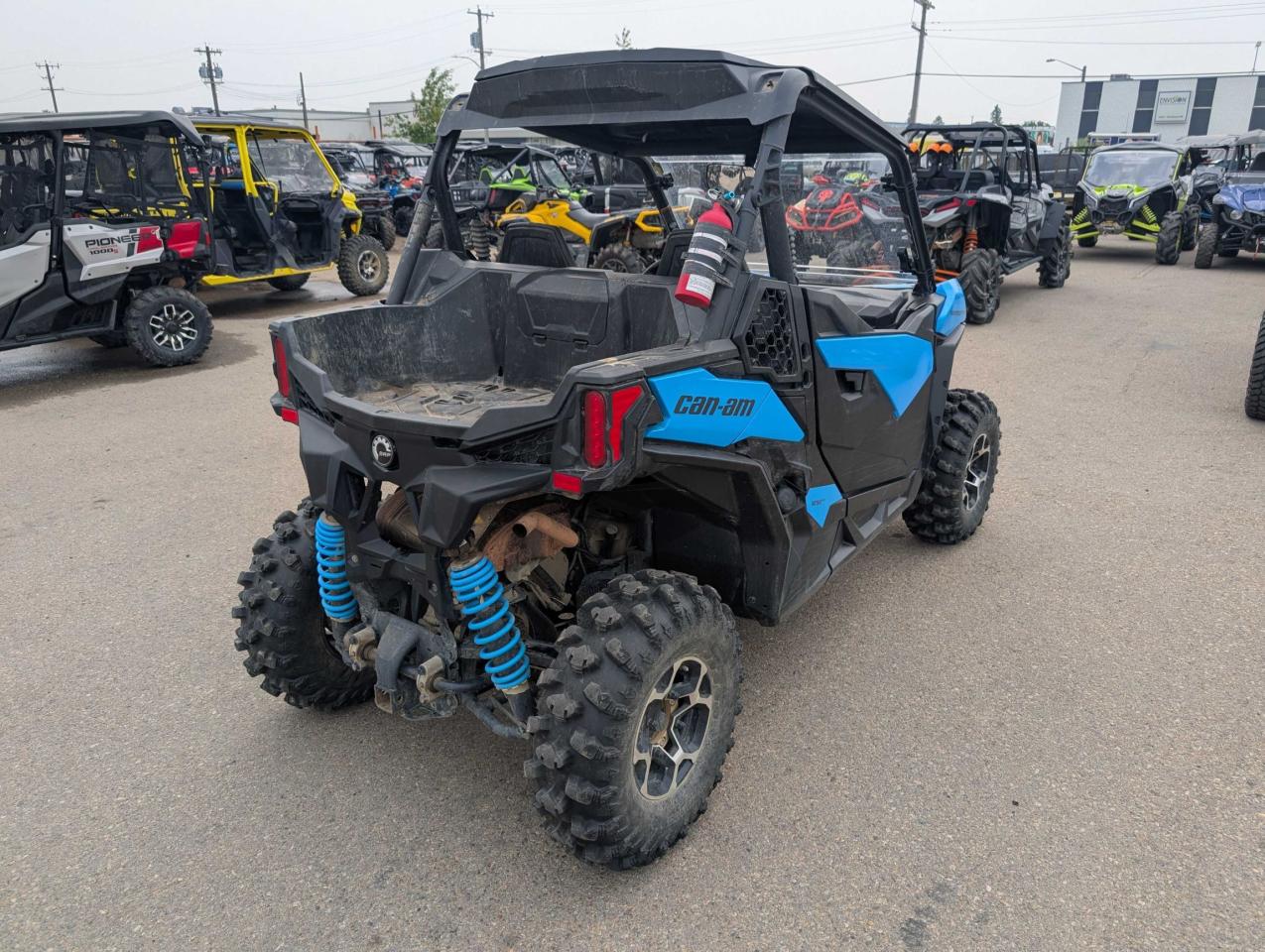 2022 Can-Am MAVERICK 1000 TRAIL DPS - Photo #3