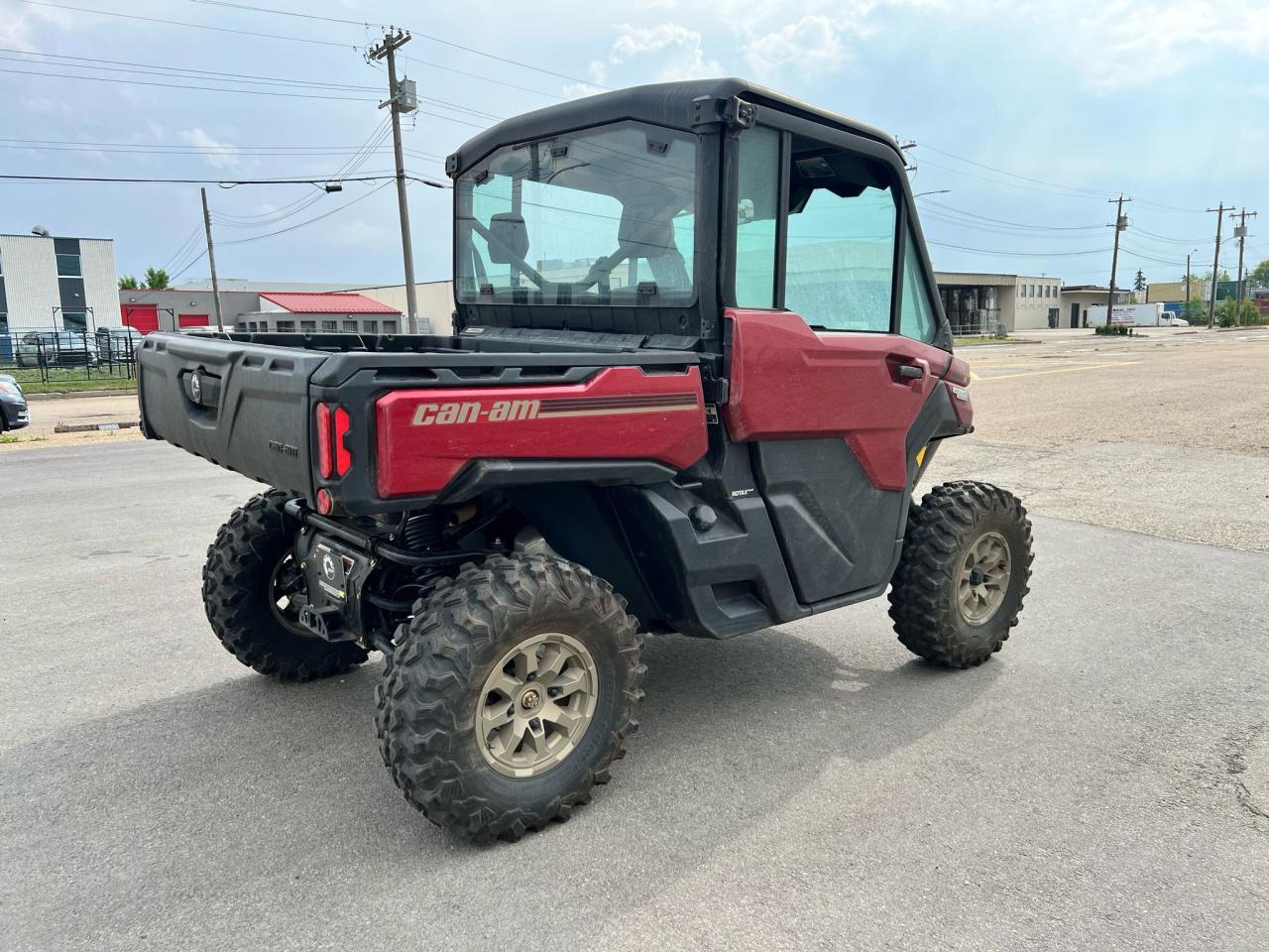 2024 Can-Am Defender HD10 LIMITED - Photo #5