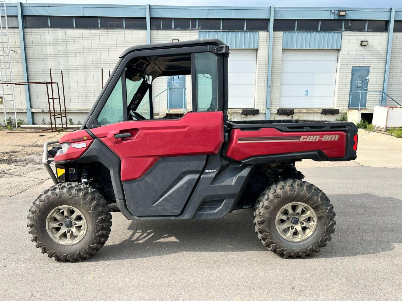2024 Can-Am Defender HD10 LIMITED - Photo #7