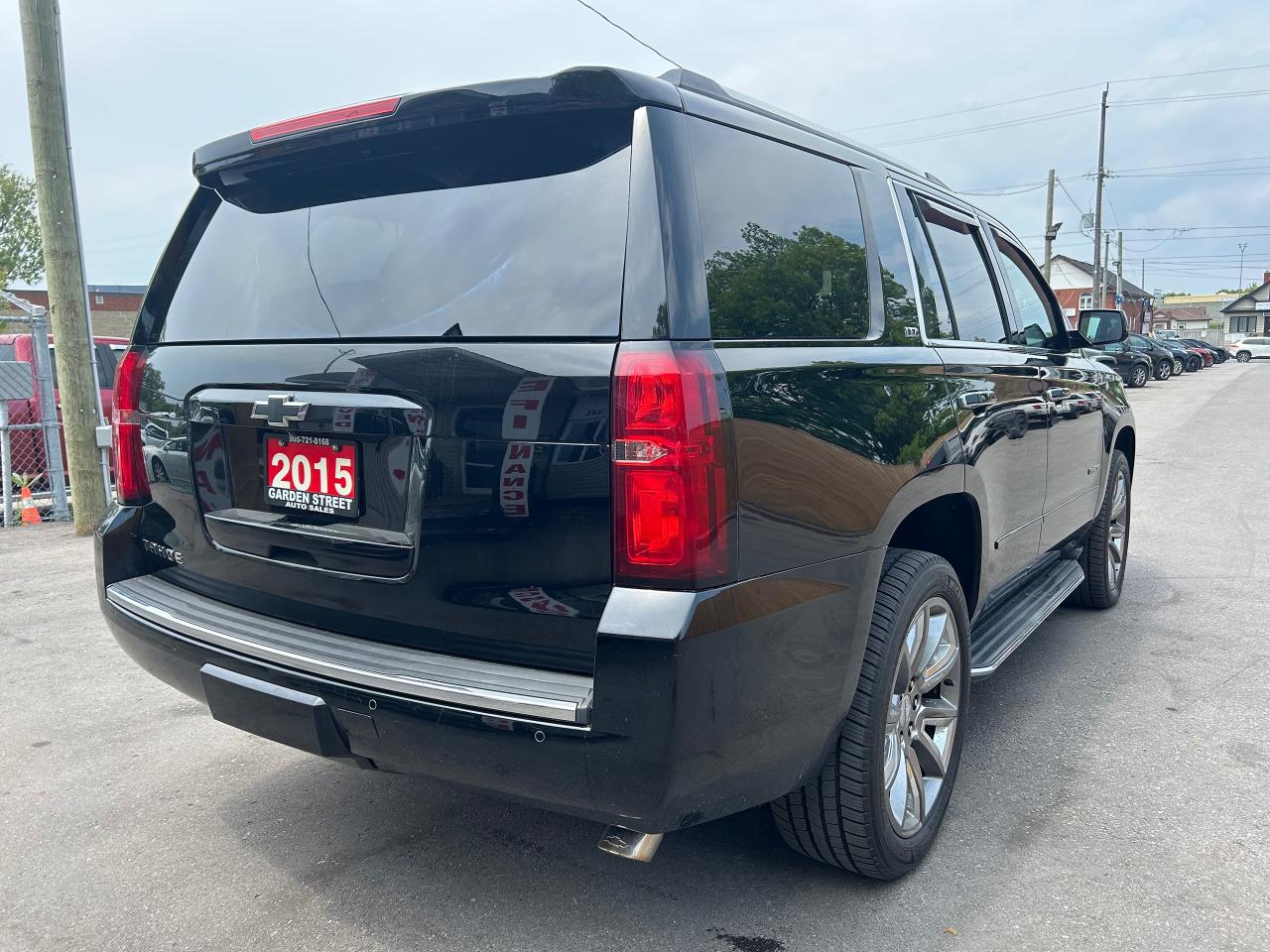 2015 Chevrolet Tahoe LTZ Photo4