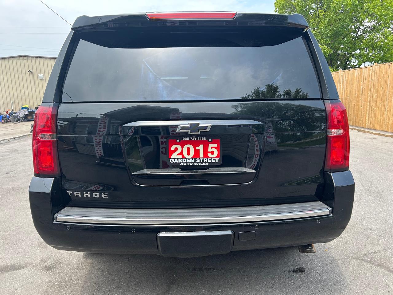 2015 Chevrolet Tahoe LTZ Photo3