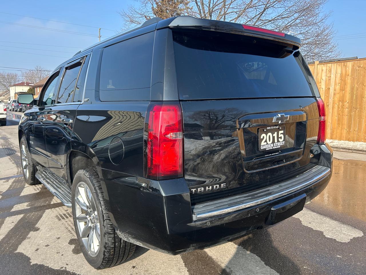 2015 Chevrolet Tahoe LTZ Photo2