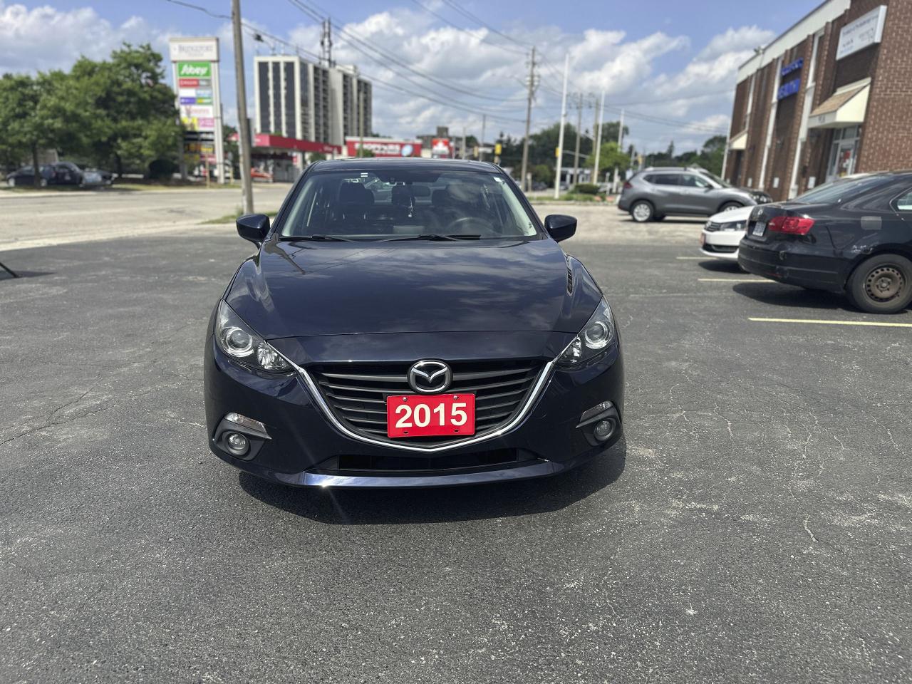 2015 Mazda MAZDA3 GS - Photo #2