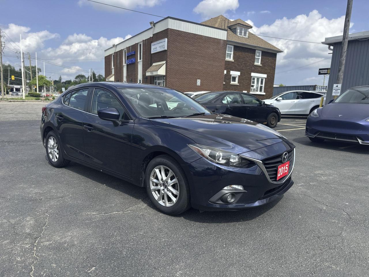 2015 Mazda MAZDA3 GS - Photo #3