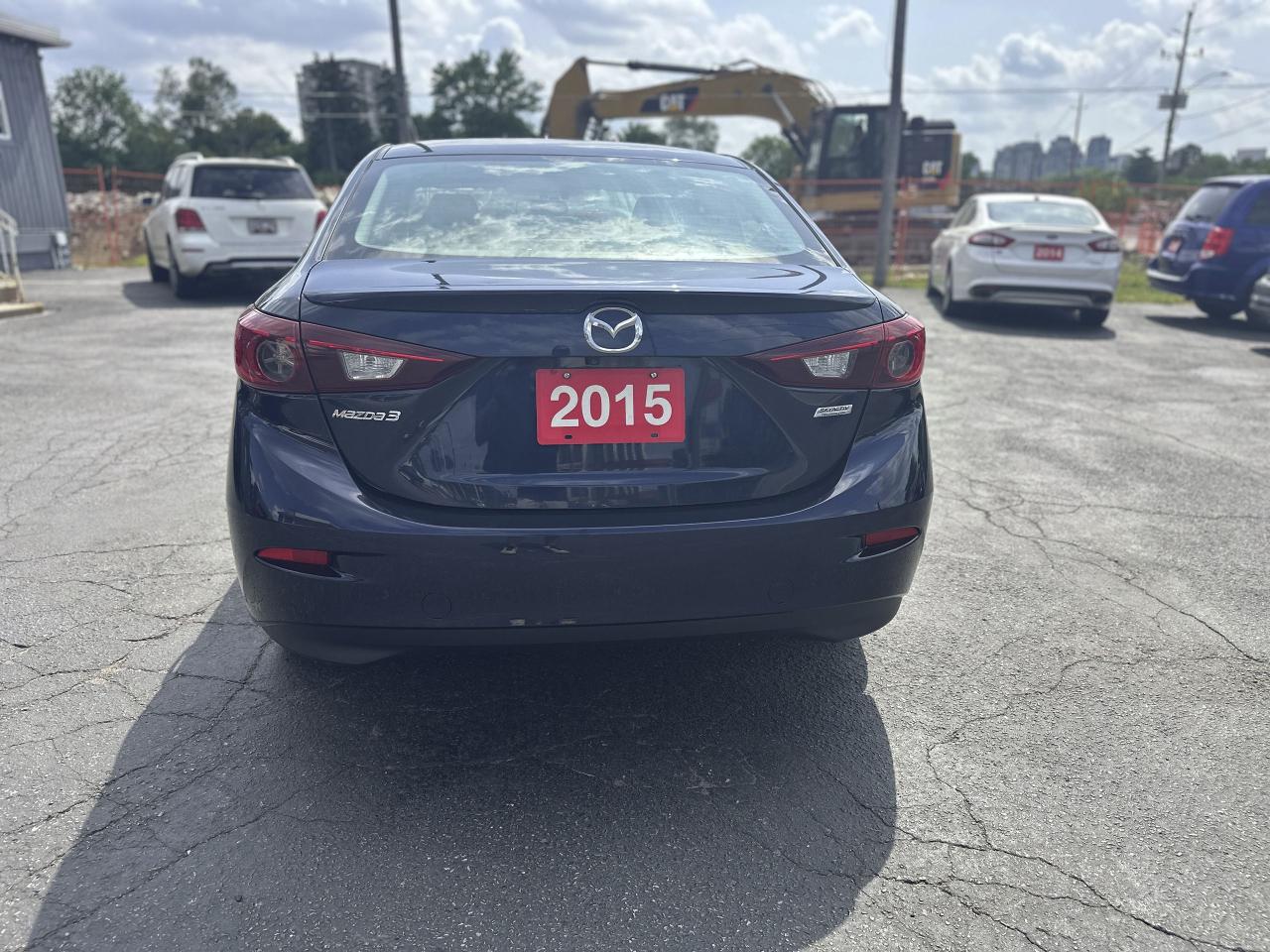 2015 Mazda MAZDA3 GS - Photo #4