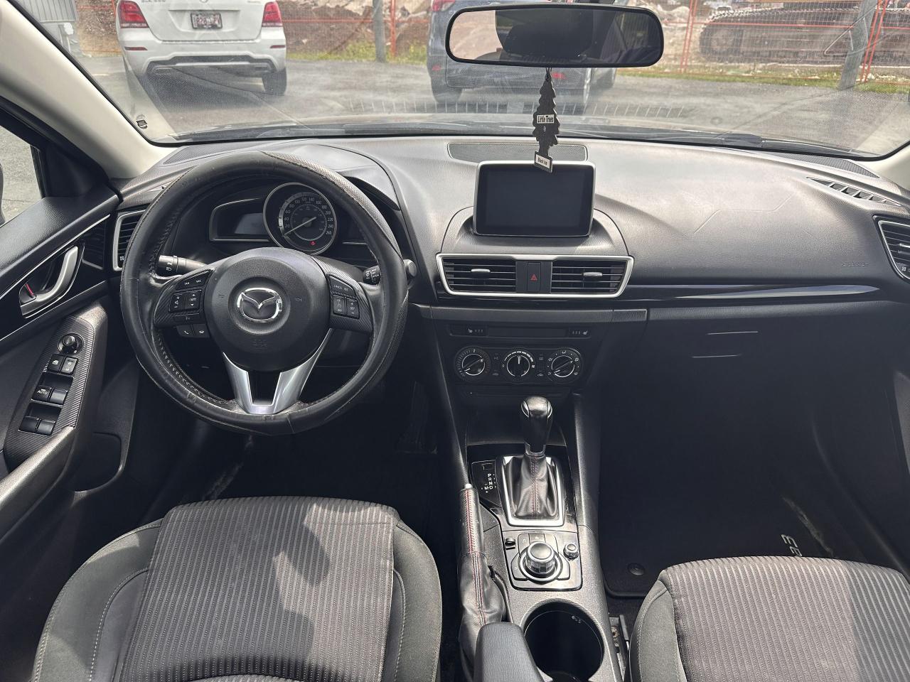 2015 Mazda MAZDA3 GS Photo4