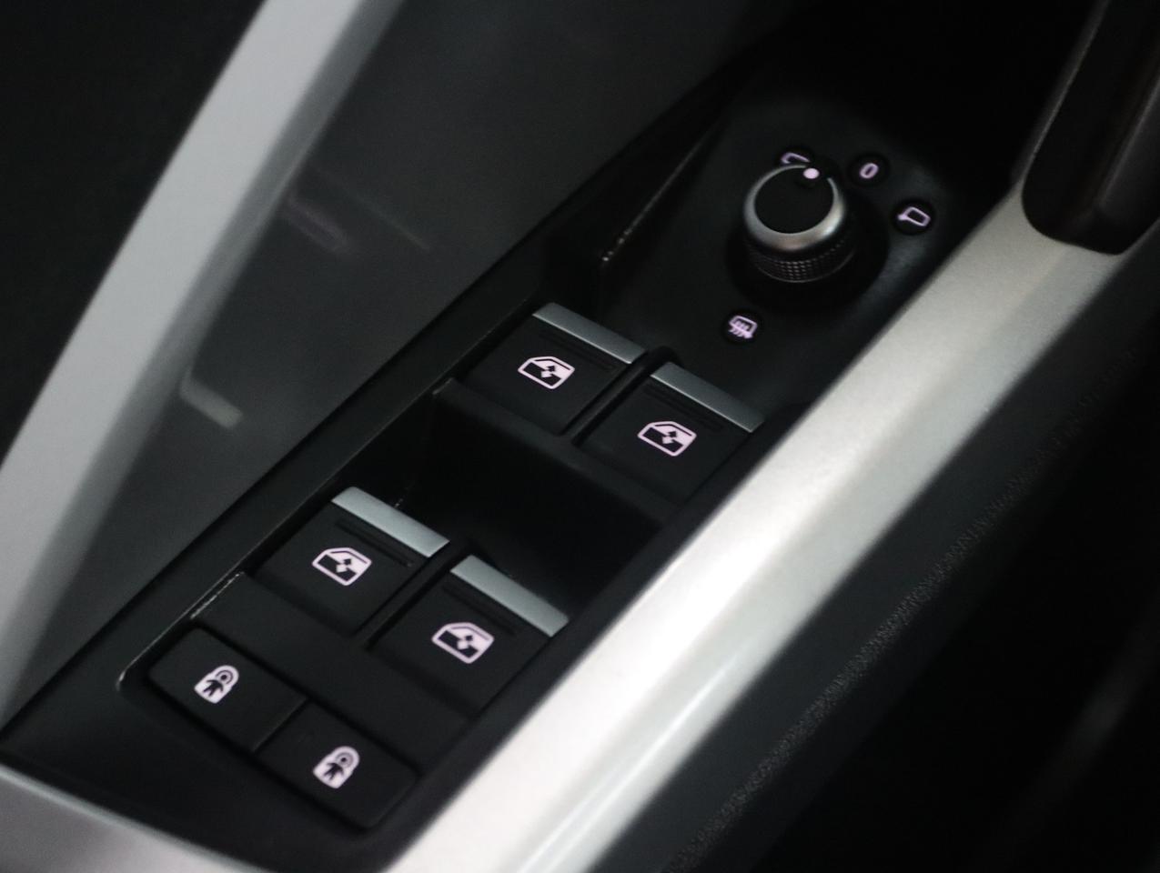 2021 Audi Q3 PROGRESSIV | AWD | Nav | Leather | Panoroof | BSM Photo