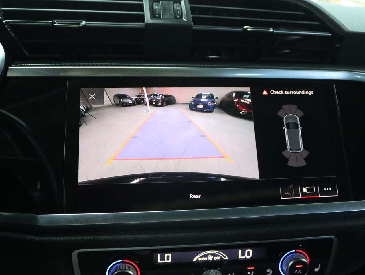 2021 Audi Q3 PROGRESSIV | AWD | Nav | Leather | Panoroof | BSM Photo