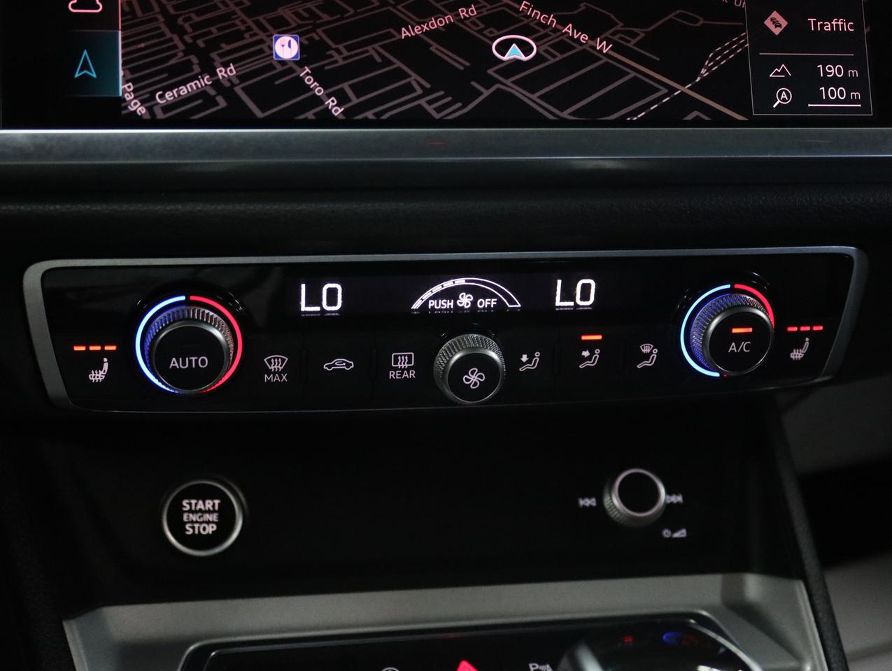 2021 Audi Q3 PROGRESSIV | AWD | Nav | Leather | Panoroof | BSM Photo