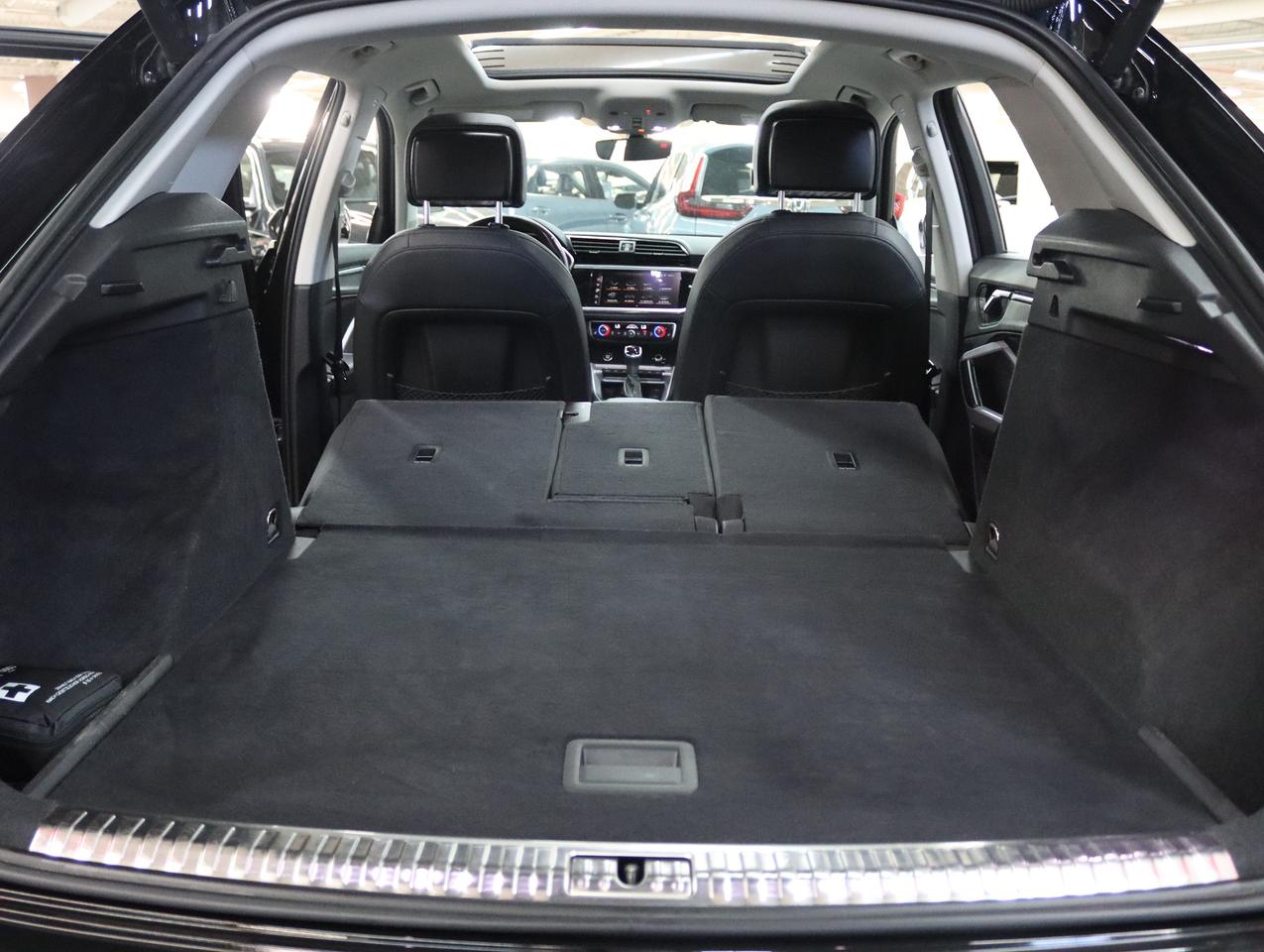 2021 Audi Q3 PROGRESSIV | AWD | Nav | Leather | Panoroof | BSM Photo