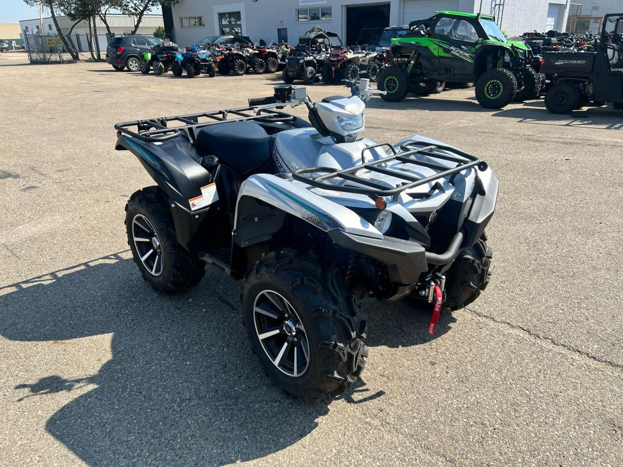 2024 Yamaha Grizzly 700 EPS SE  - Photo #3