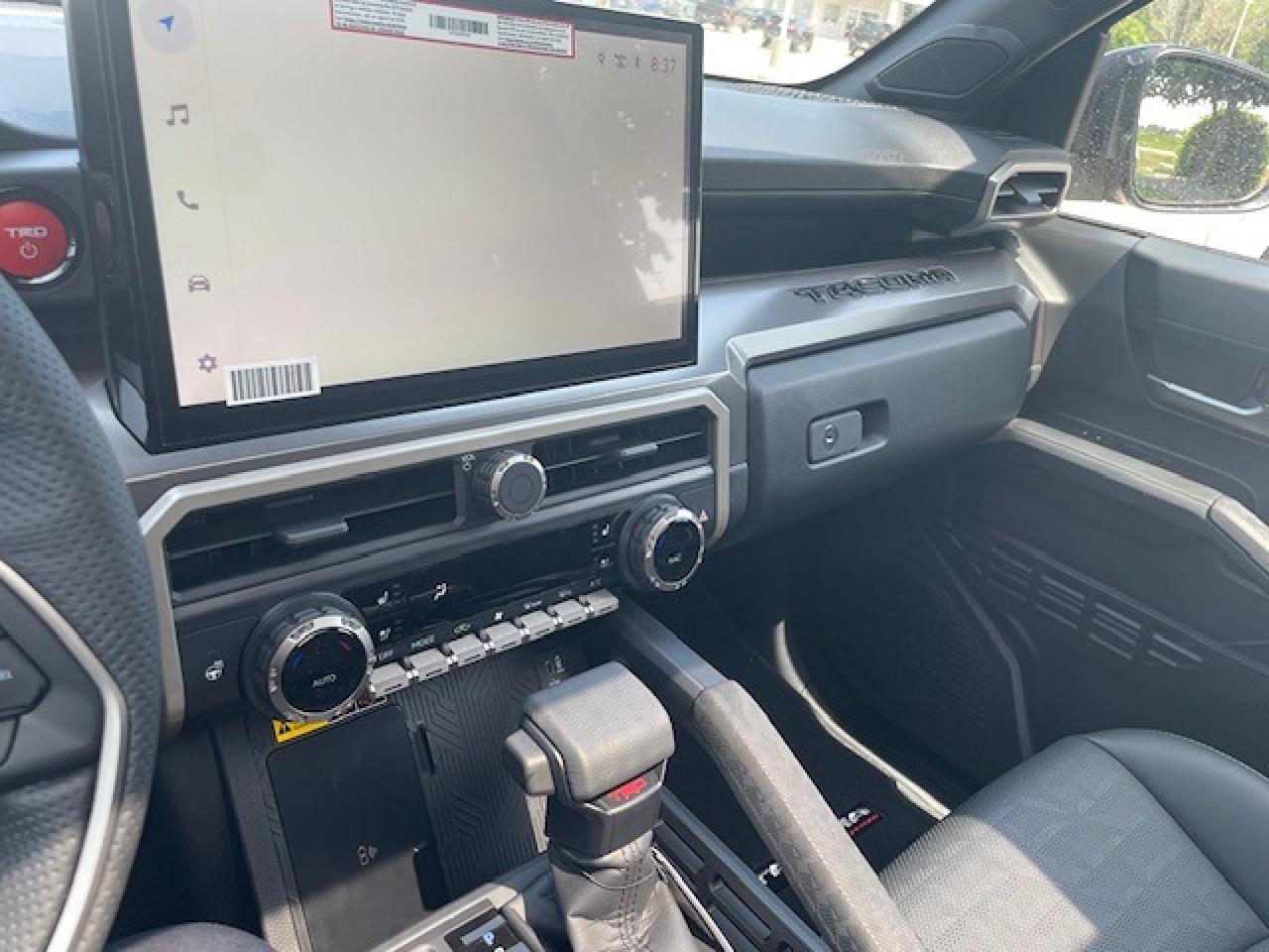 2025 Toyota Tacoma HYBRID TRD OFF ROAD Photo