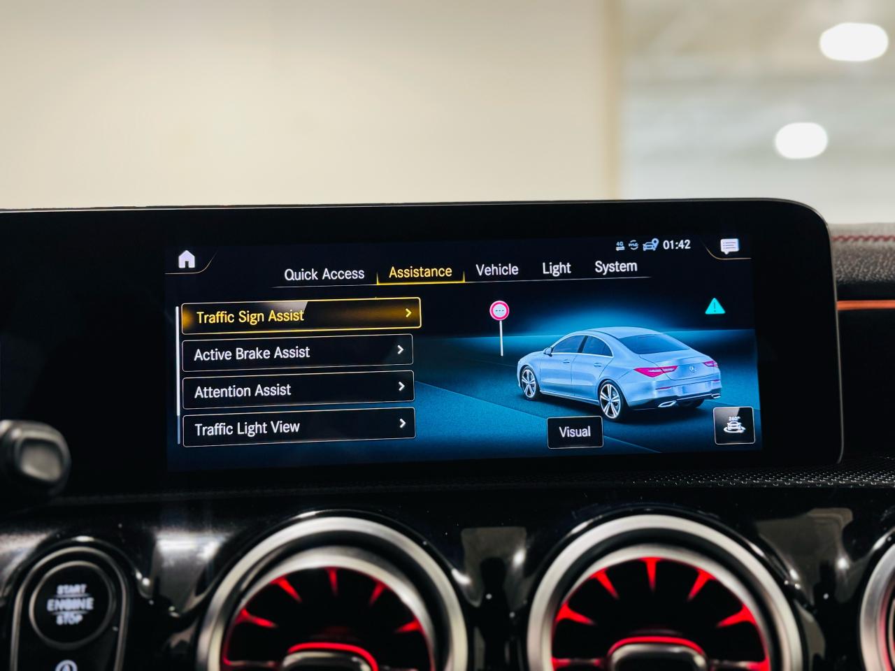 2020 Mercedes-Benz CLA 250 CLA 250 - Photo #15