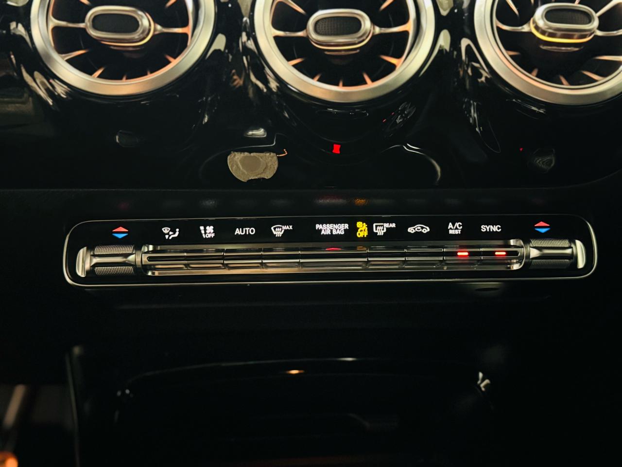 2020 Mercedes-Benz CLA 250 CLA 250 - Photo #14
