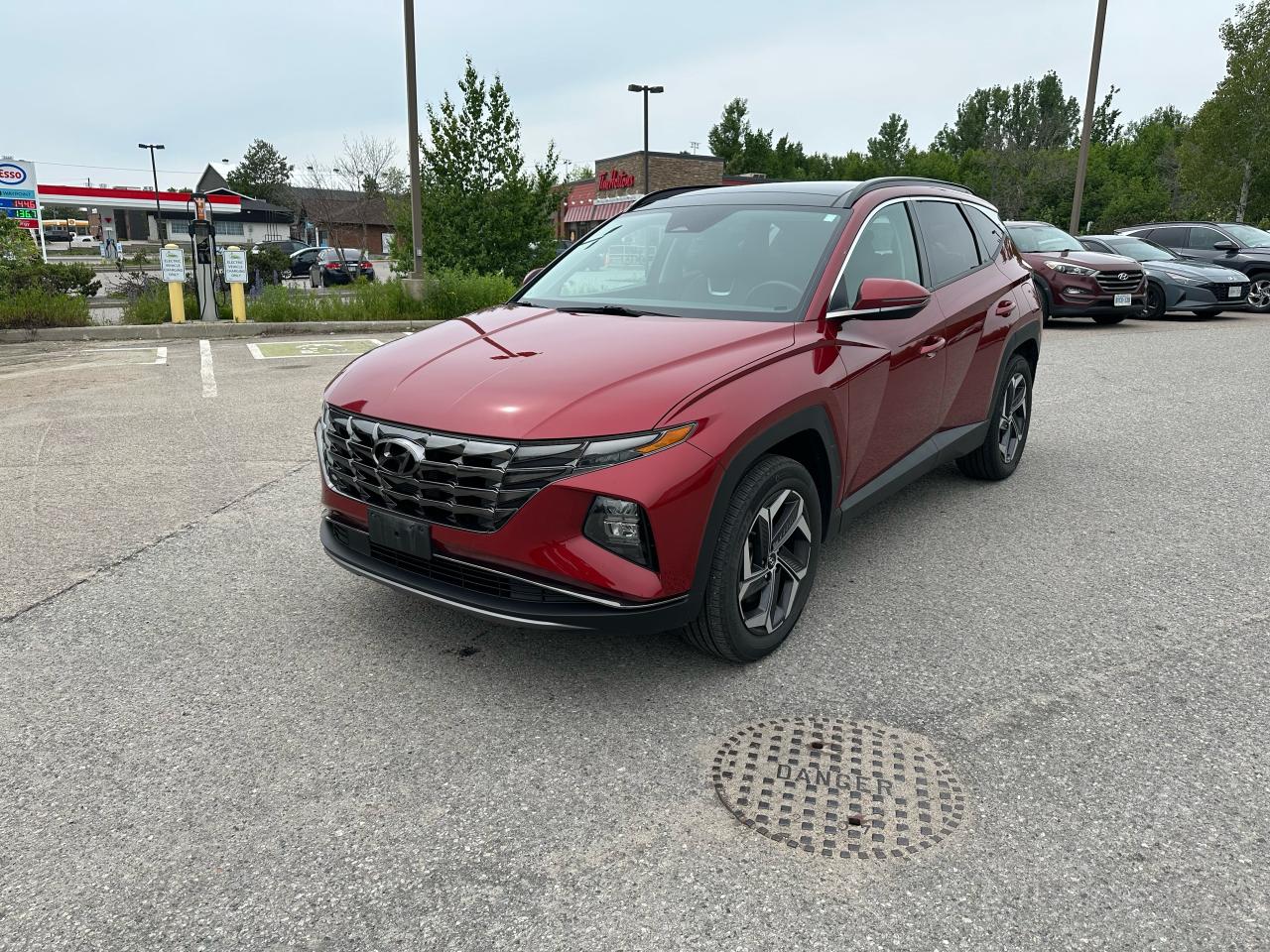 2022 Hyundai Tucson Hybrid Luxury Photo3