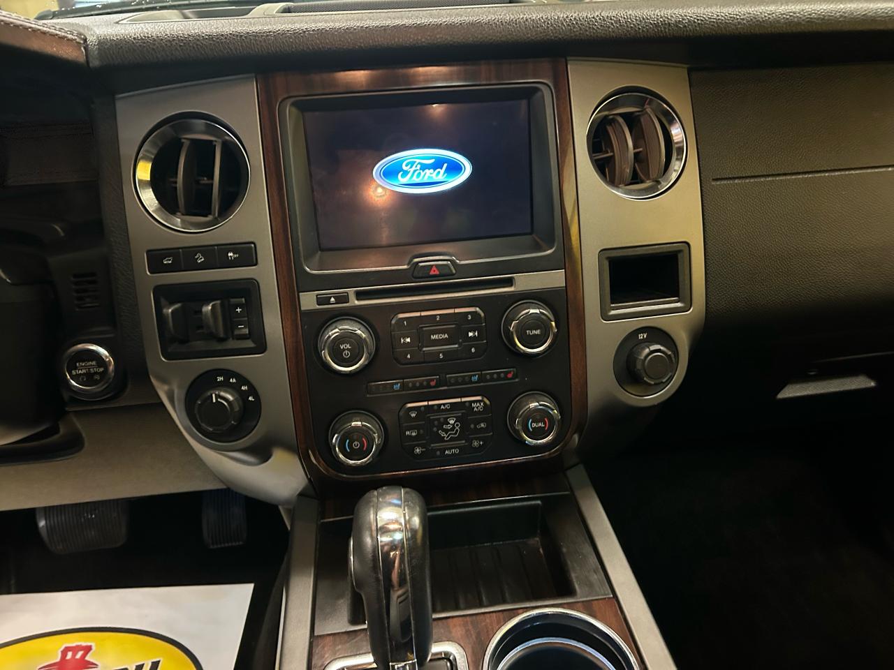 2017 Ford Expedition Platinum - Photo #5