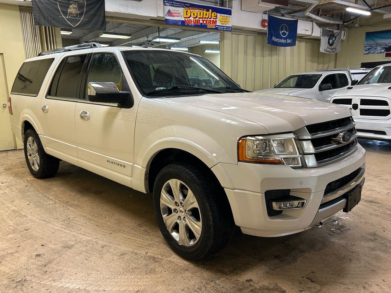 Used 2017 Ford Expedition Platinum for sale in Windsor, ON