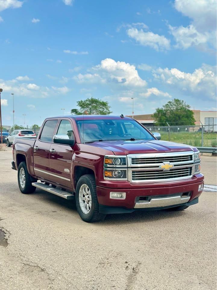 2014 Chevrolet Silverado 1500 High Country - Photo #3