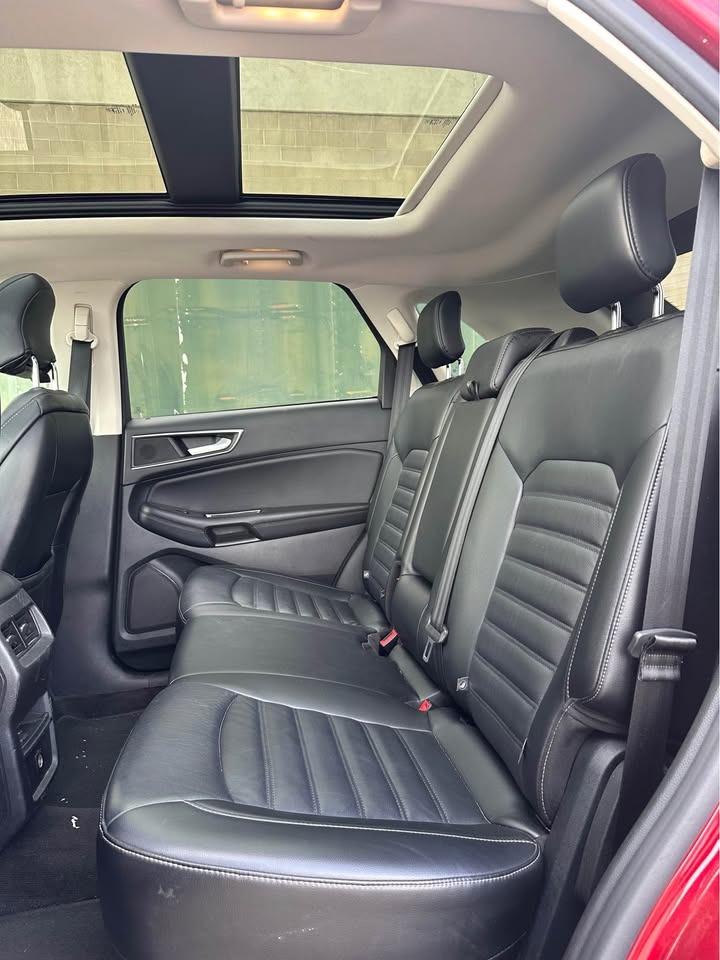 2016 Ford Edge SEL - Photo #12