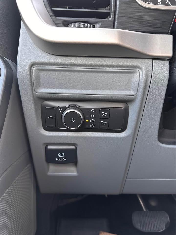 2021 Ford F-150 XLT - Photo #12