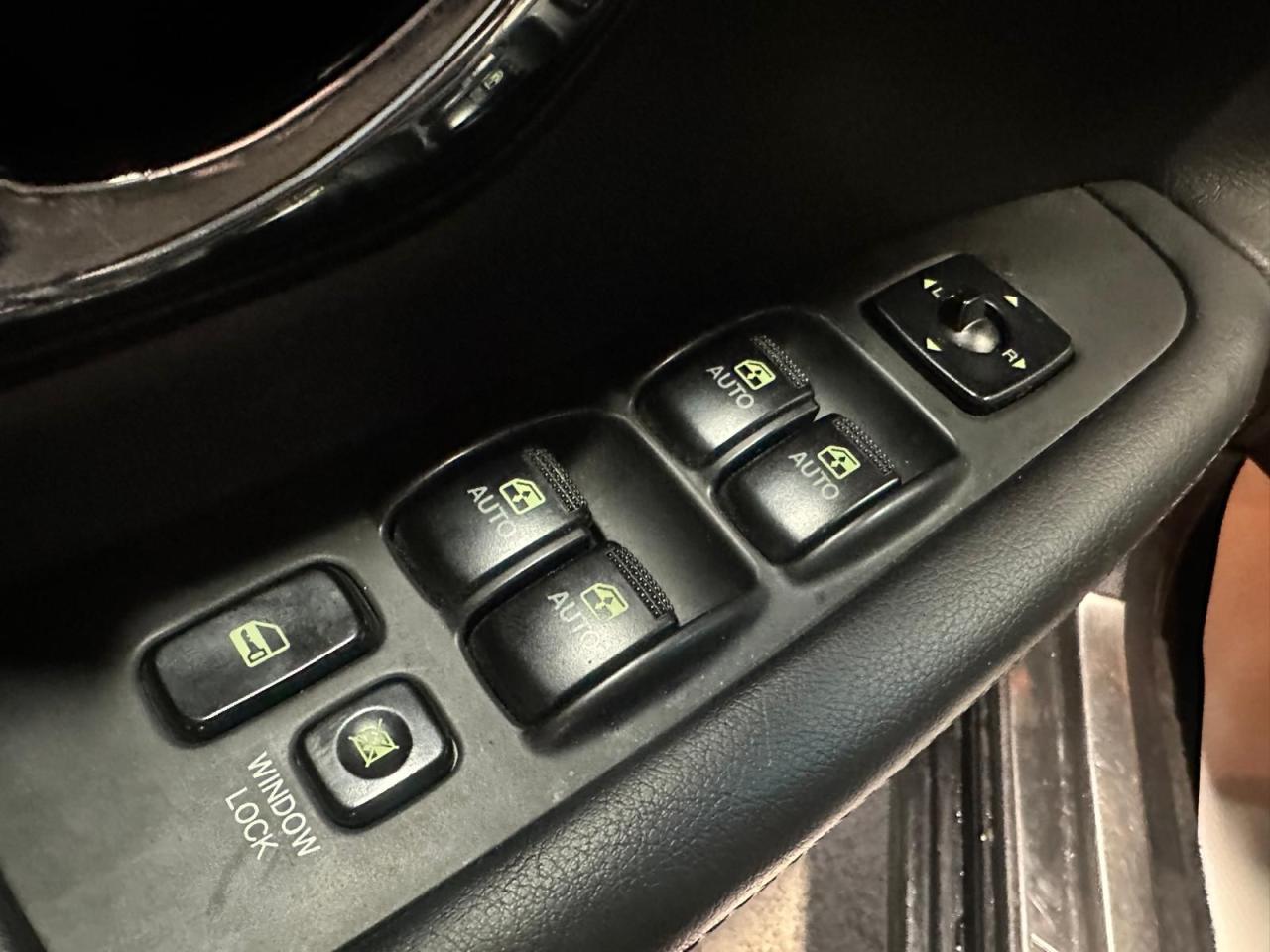 2006 Kia Amanti W/LUXURY PKG | AUTOMATIC | 6 CYL V6 - Photo #24