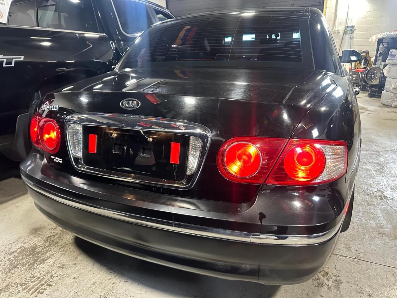 2006 Kia Amanti W/LUXURY PKG | AUTOMATIC | 6 CYL V6 - Photo #5
