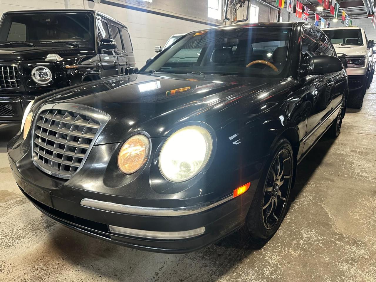 2006 Kia Amanti W/LUXURY PKG | AUTOMATIC | 6 CYL V6 - Photo #2
