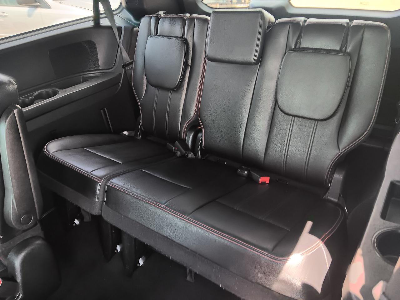 2020 Dodge Grand Caravan GT, Leather, Remote, Power Doors, BU Cam, Htd Seat - Photo #19