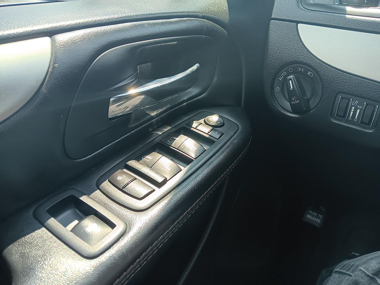 2020 Dodge Grand Caravan GT, Leather, Remote, Power Doors, BU Cam, Htd Seat - Photo #25