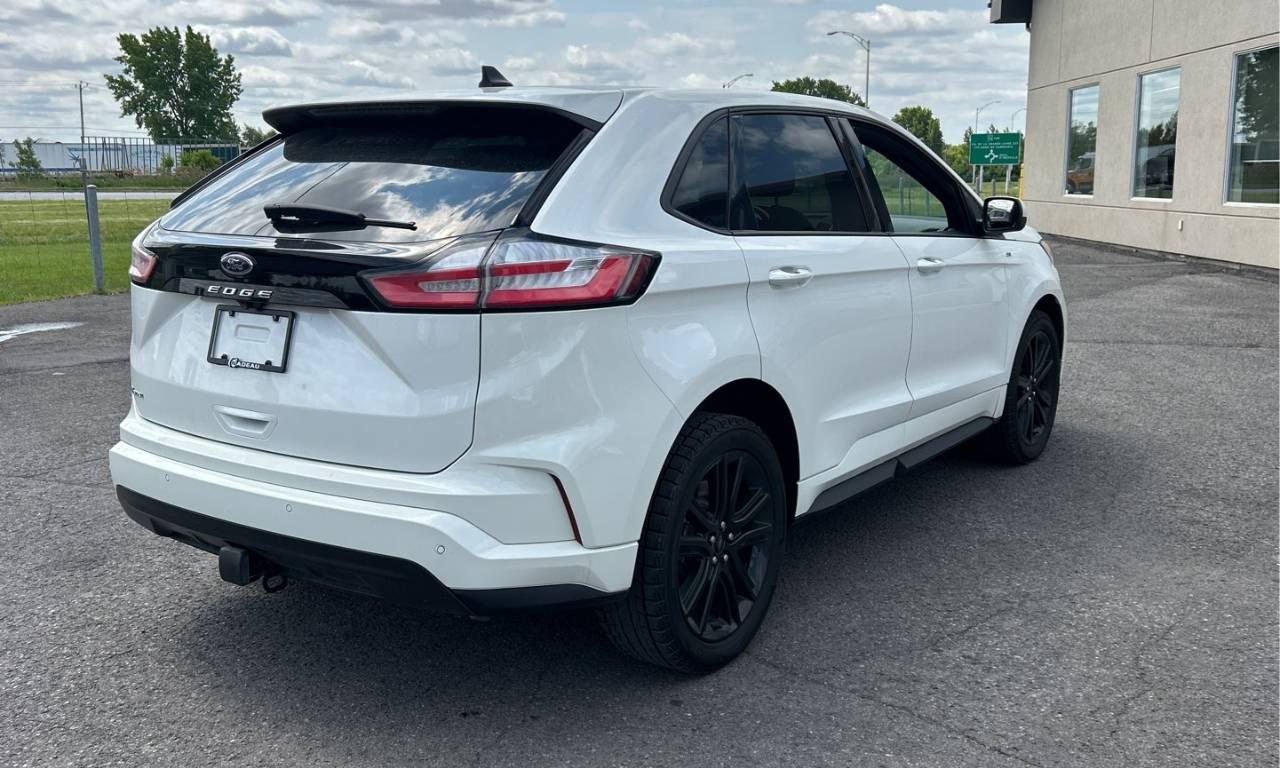 2022 Ford Edge ST LINE AWD - Photo #4