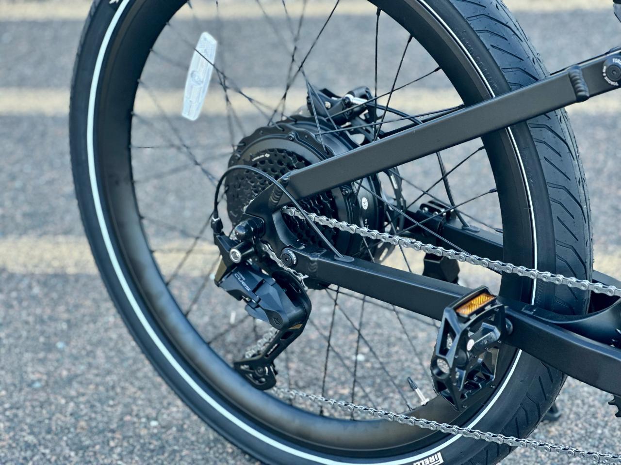 2025 Ford Mustang EBIKE SIZE MEDIUM Photo5