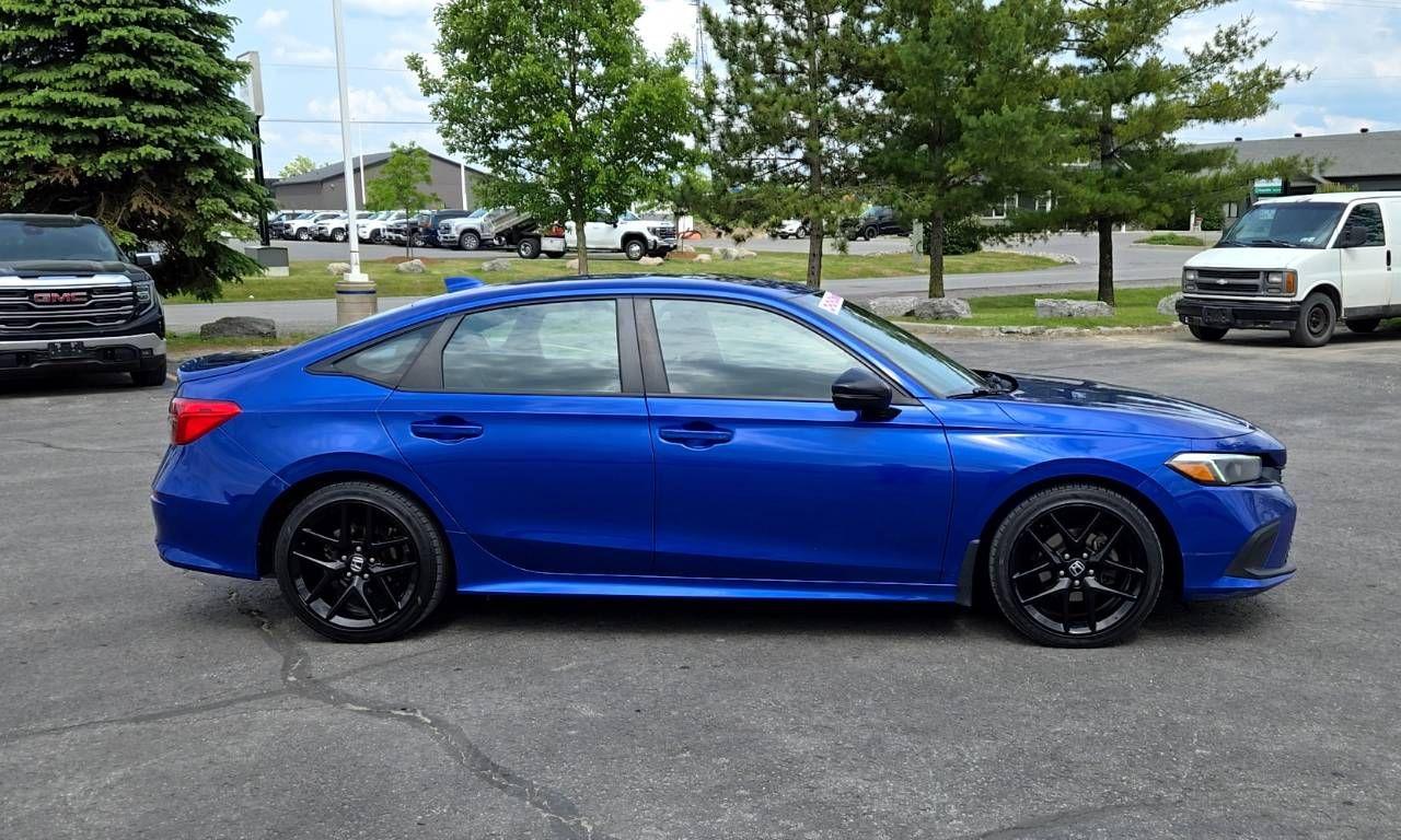 2022 Honda Civic Sport - Photo #4
