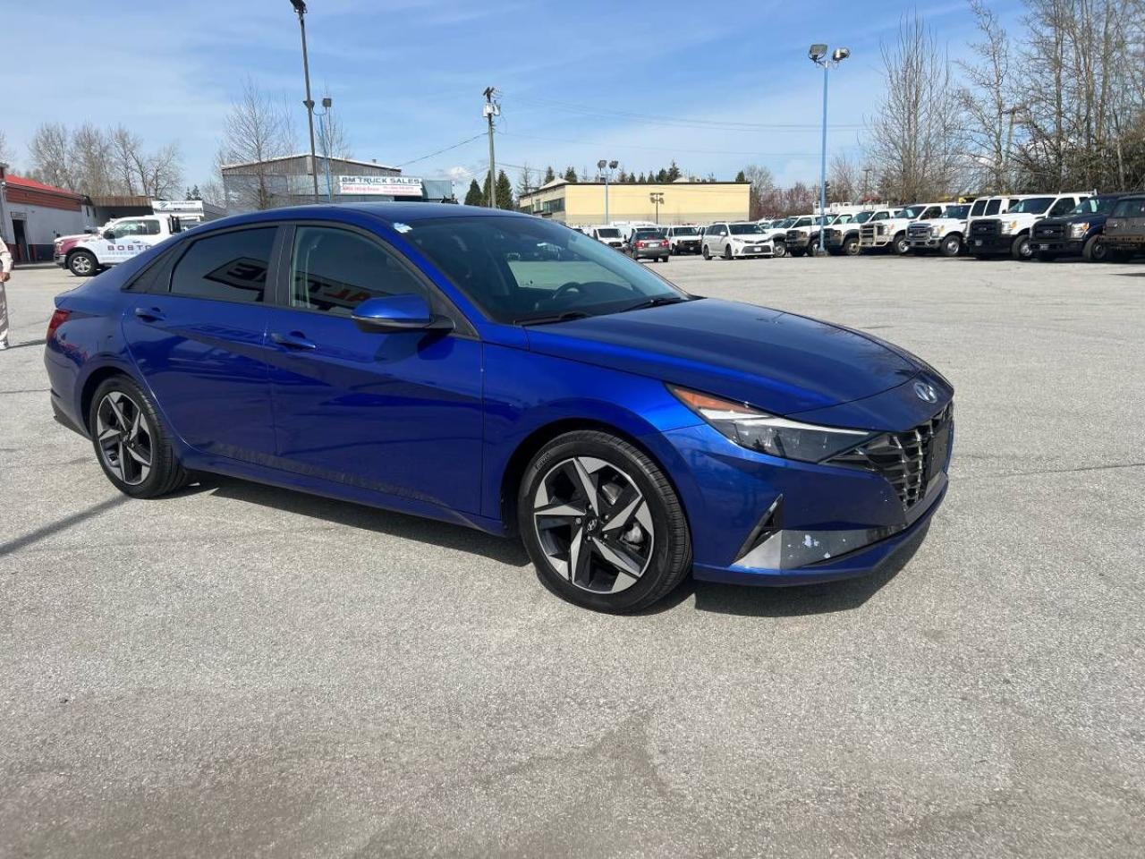 2022 Hyundai Elantra Ultimate Tech - Photo #4