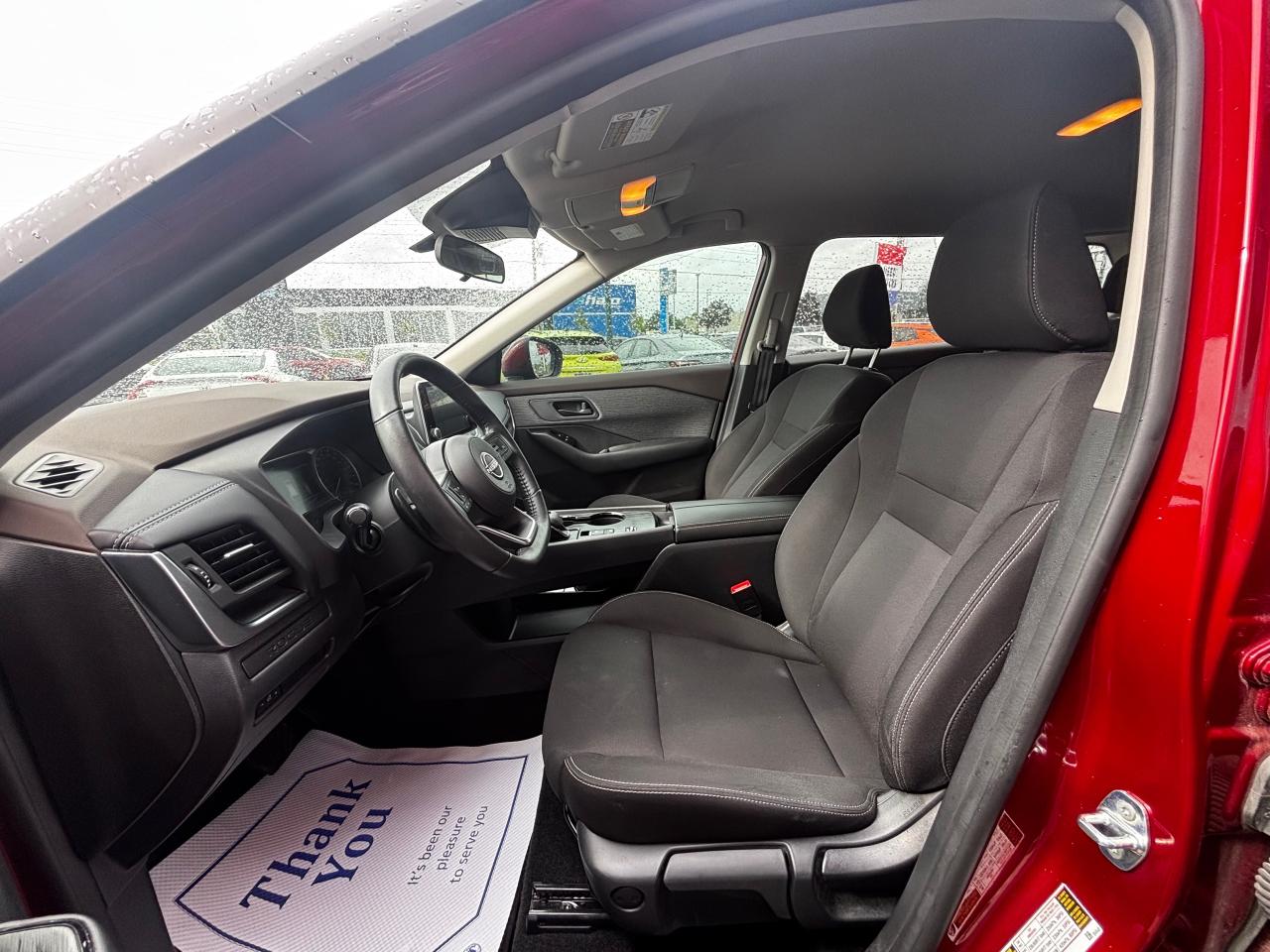 2023 Nissan Rogue S - Photo #4