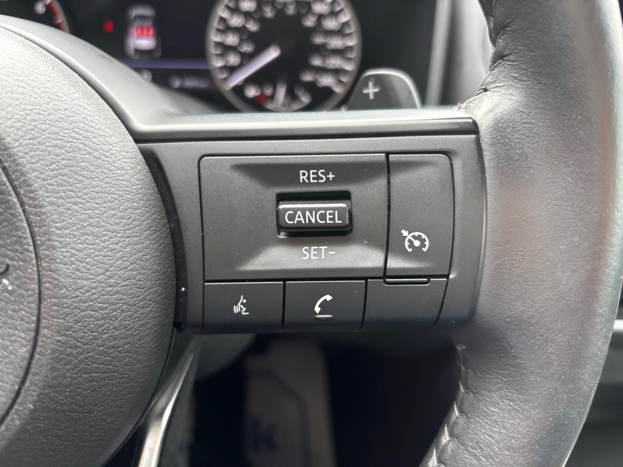 2023 Nissan Rogue S - Photo #13