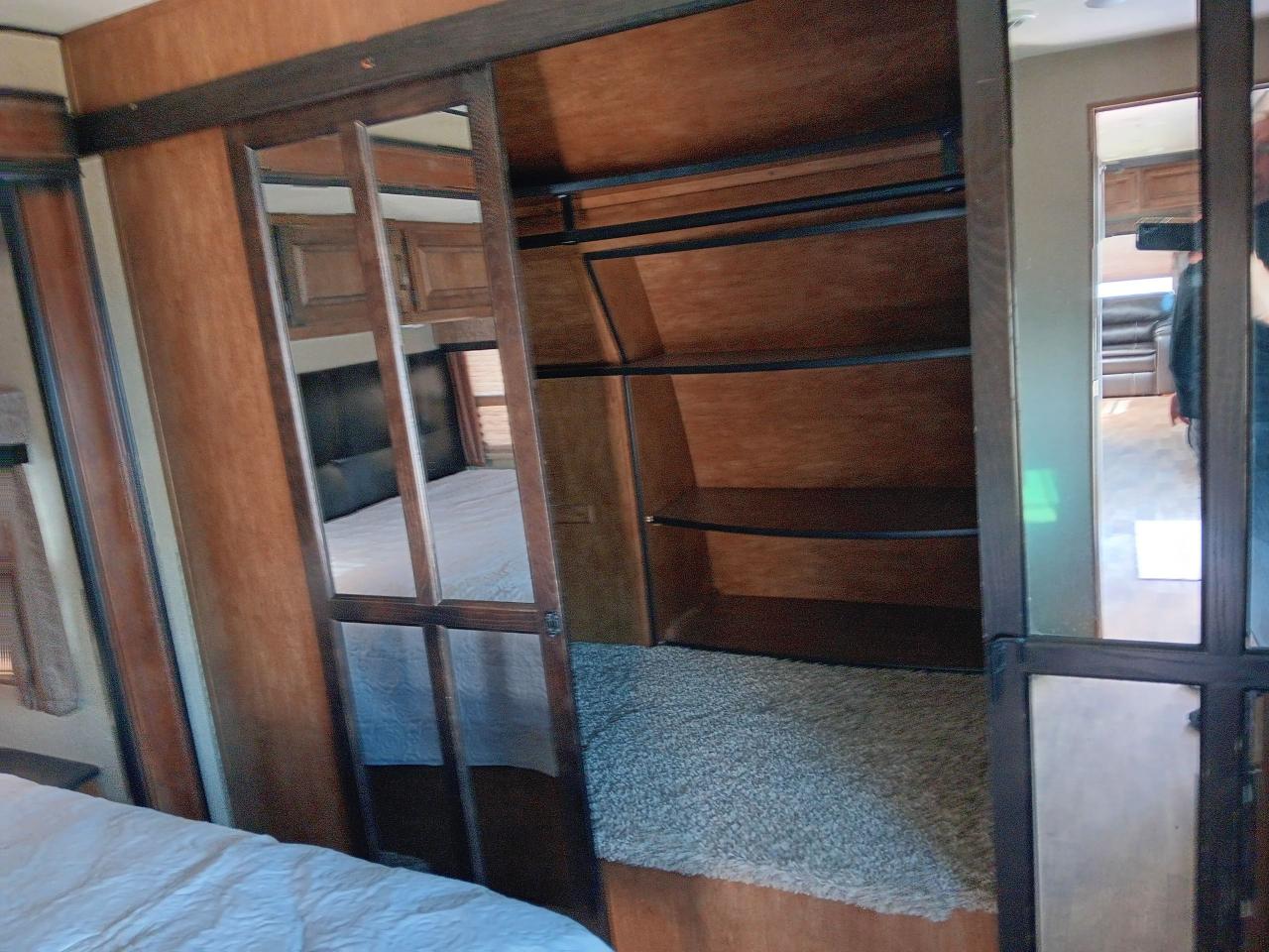 2017 GRAND DESIGN Reflection 315 RLTS 38 foot sleeps 6 4 Season wint - Photo #19
