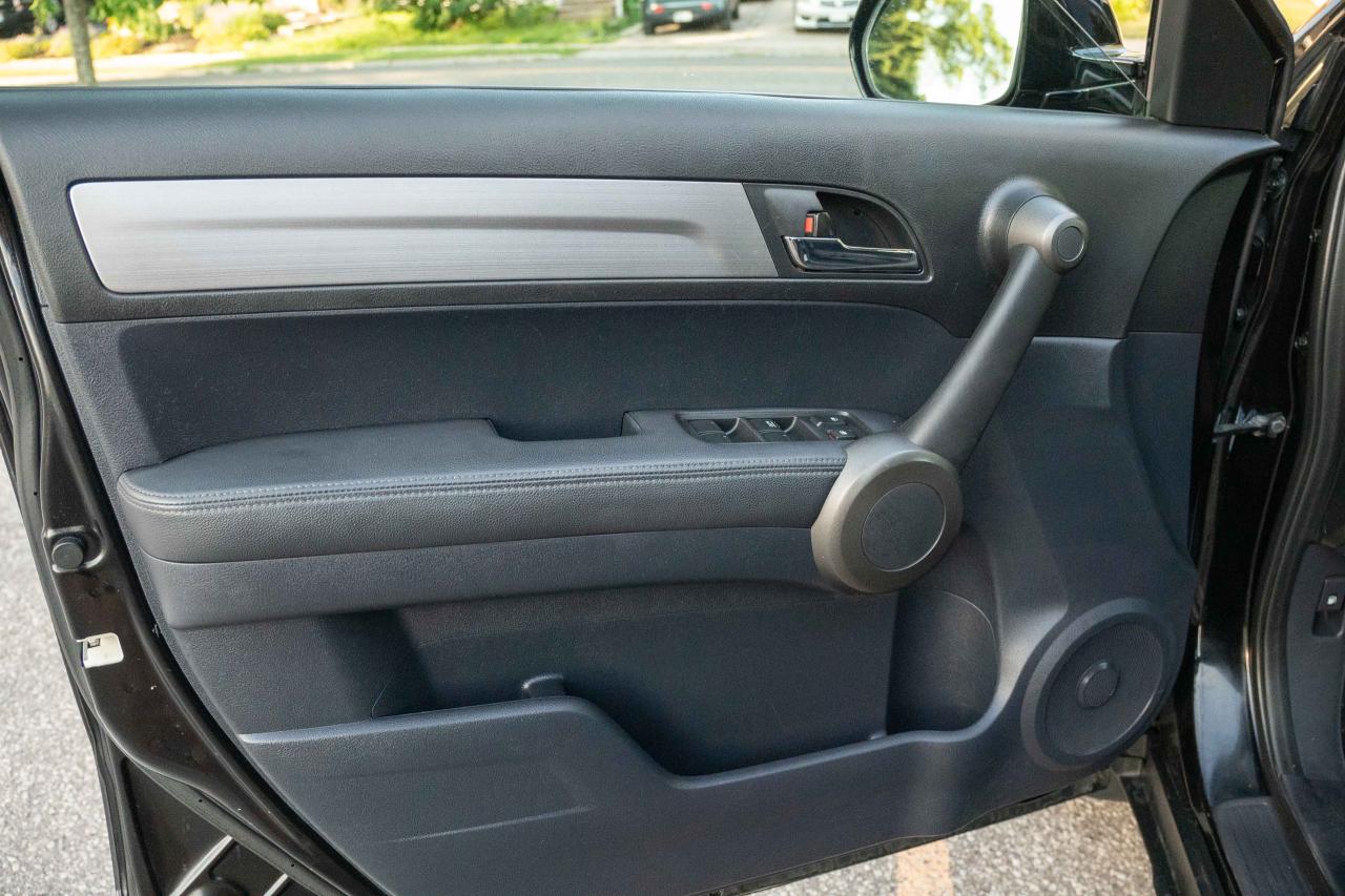 2010 Honda CR-V EX-L - Photo #17