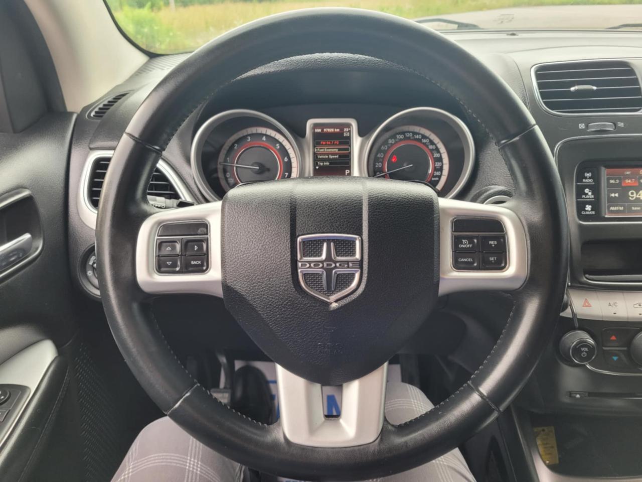 2017 Dodge Journey SXT Photo16