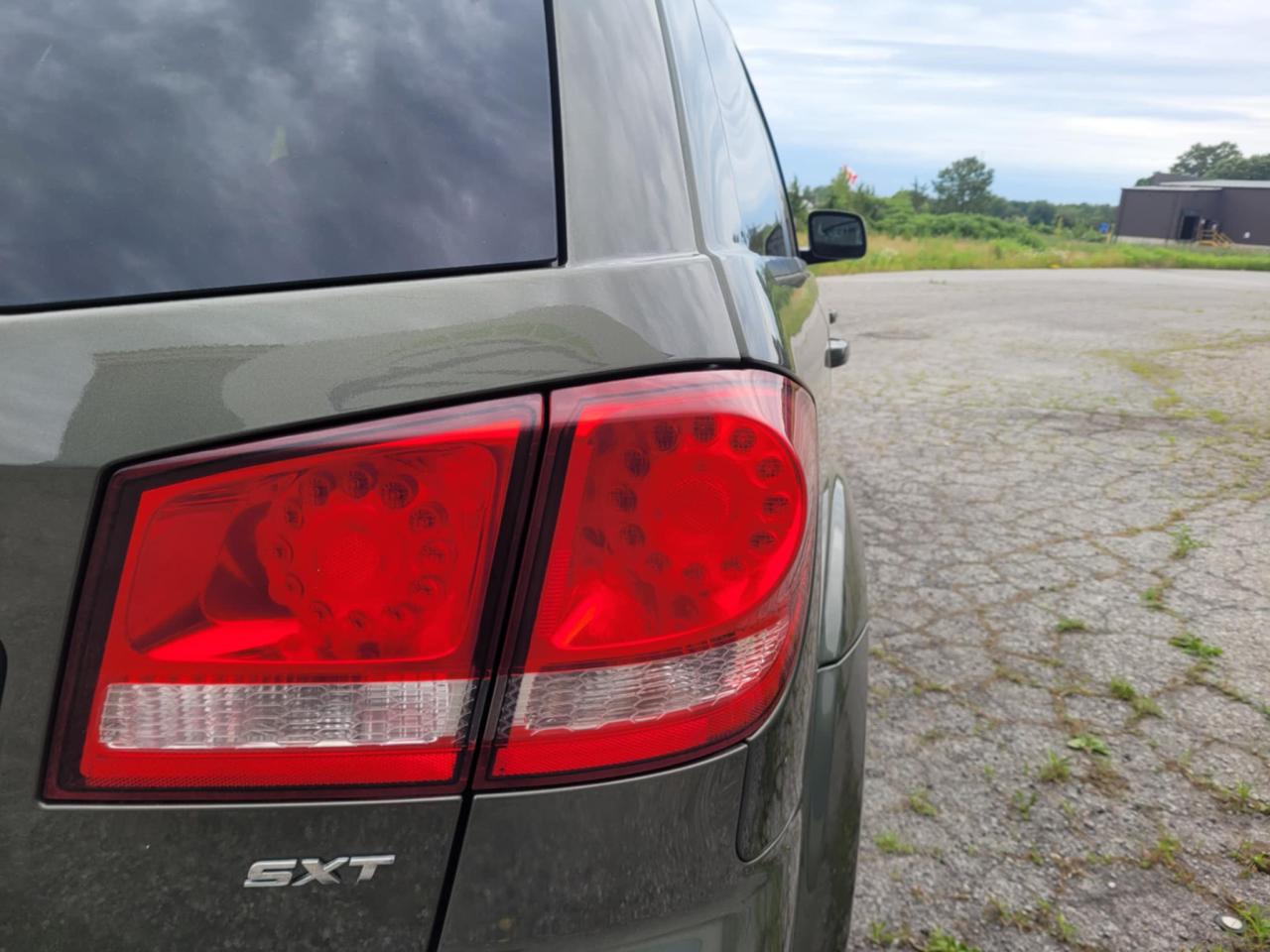 2017 Dodge Journey SXT Photo24
