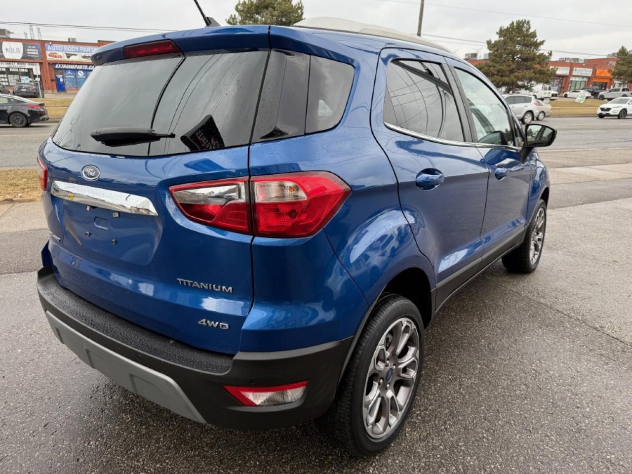 2019 Ford EcoSport TITANIUM/2ND SET OF WHEELS/LEATHER/SUNROOF/NAVI - Photo #5