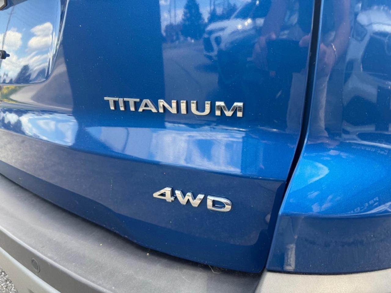2019 Ford EcoSport TITANIUM/2 SETS OF WHEELS/ LEATHER/ SUNROOF/ NAVI Photo