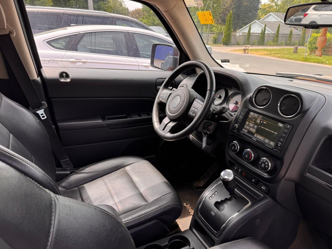 2016 Jeep Patriot 4WD 4dr High Altitude - Photo #11
