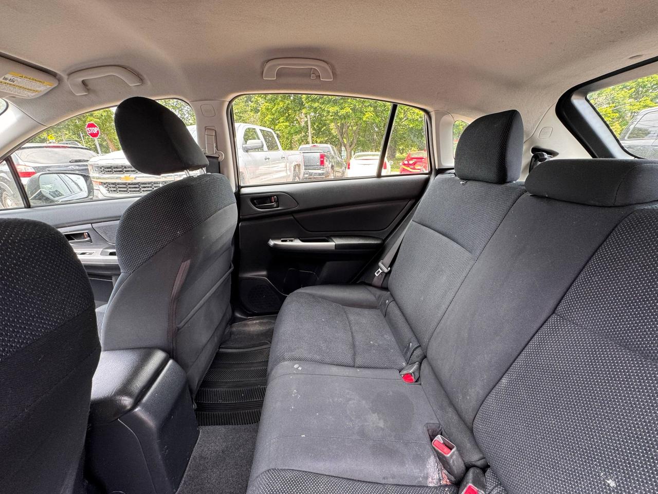 2016 Subaru Impreza 2.0i - Photo #13