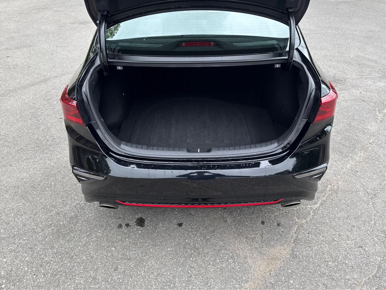 2021 Kia Forte GT - Photo #12