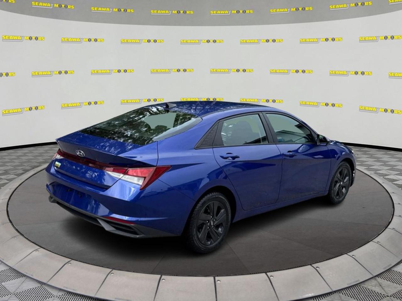 2021 Hyundai Elantra  - Photo #3
