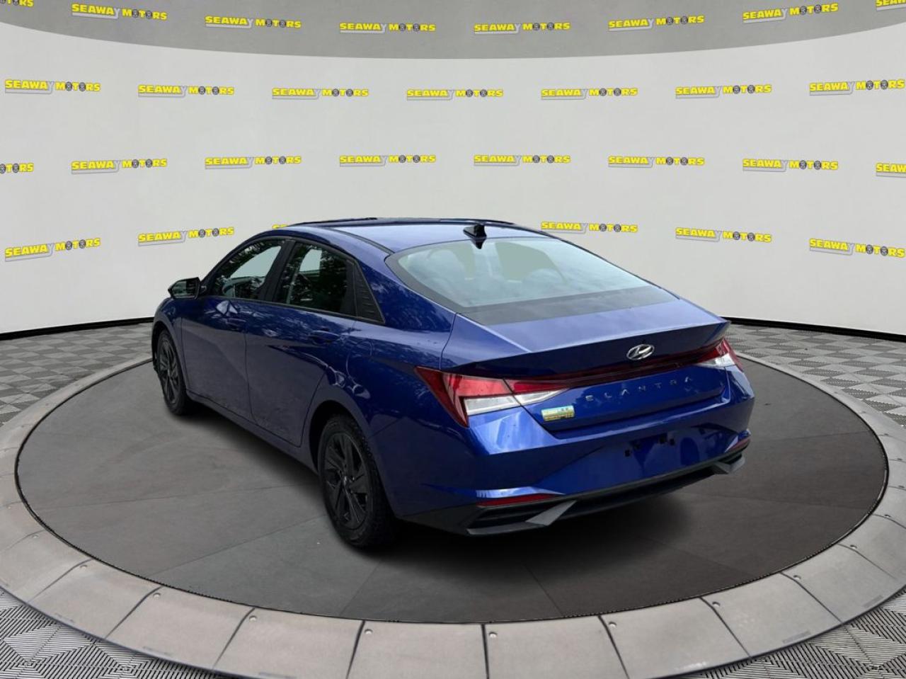 2021 Hyundai Elantra  - Photo #5