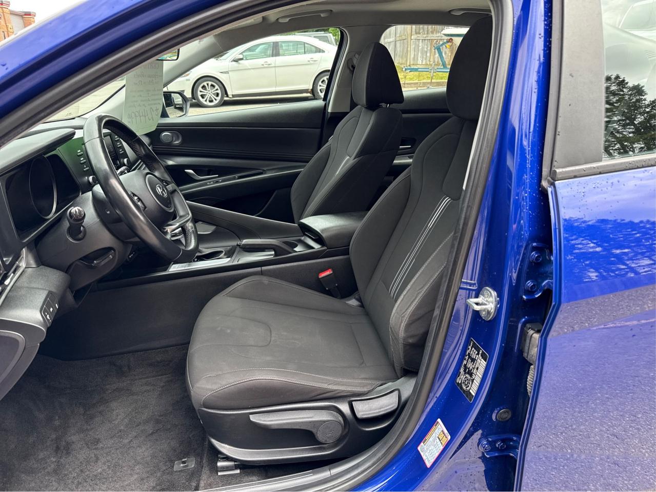 2021 Hyundai Elantra  - Photo #9