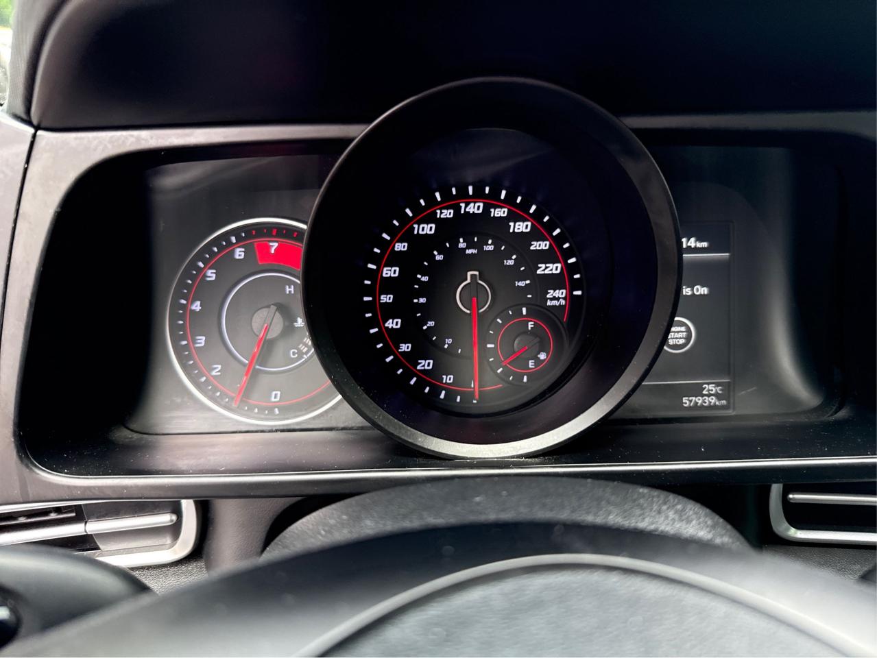 2021 Hyundai Elantra  - Photo #14